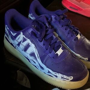 Nike Purple and White Sneakers